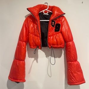 Cropped puffer jacket